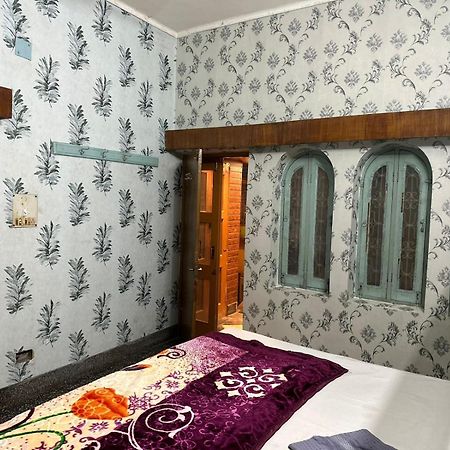 Sandhya Guest House Varanasi Near Ganga River 外观 照片