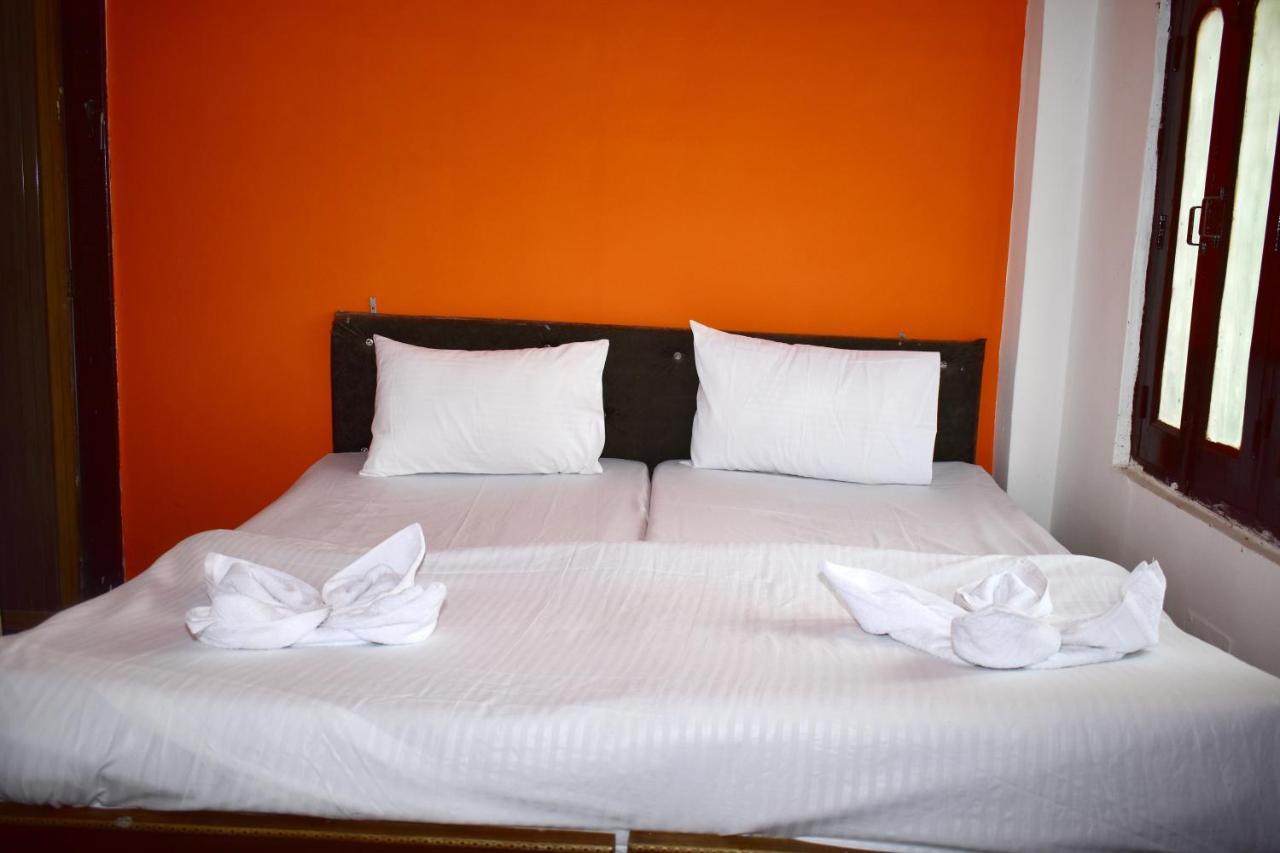 Sandhya Guest House Varanasi Near Ganga River 外观 照片