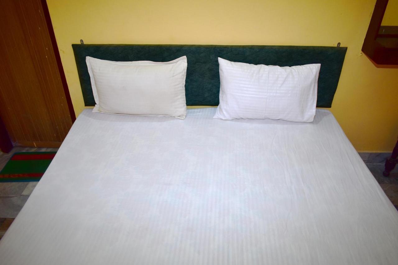 Sandhya Guest House Varanasi Near Ganga River 外观 照片