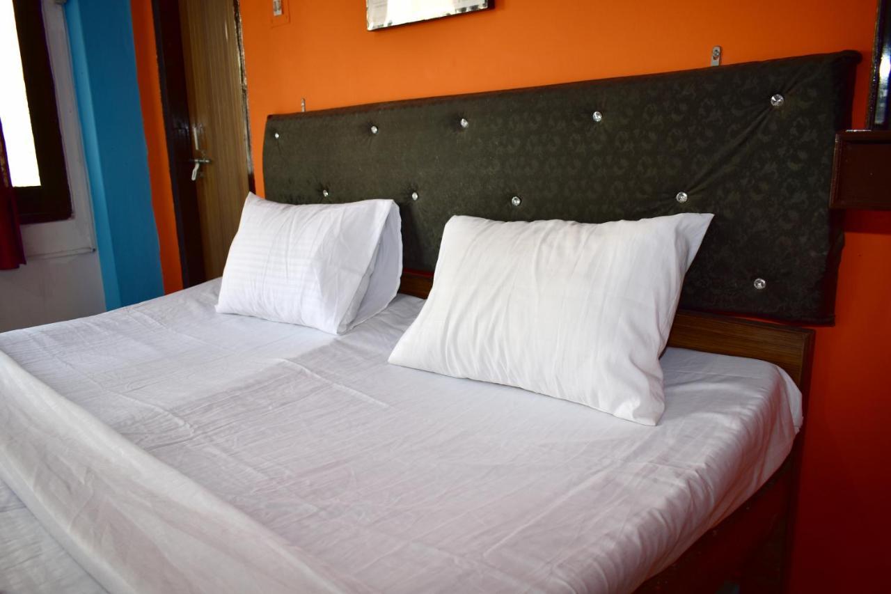 Sandhya Guest House Varanasi Near Ganga River 外观 照片