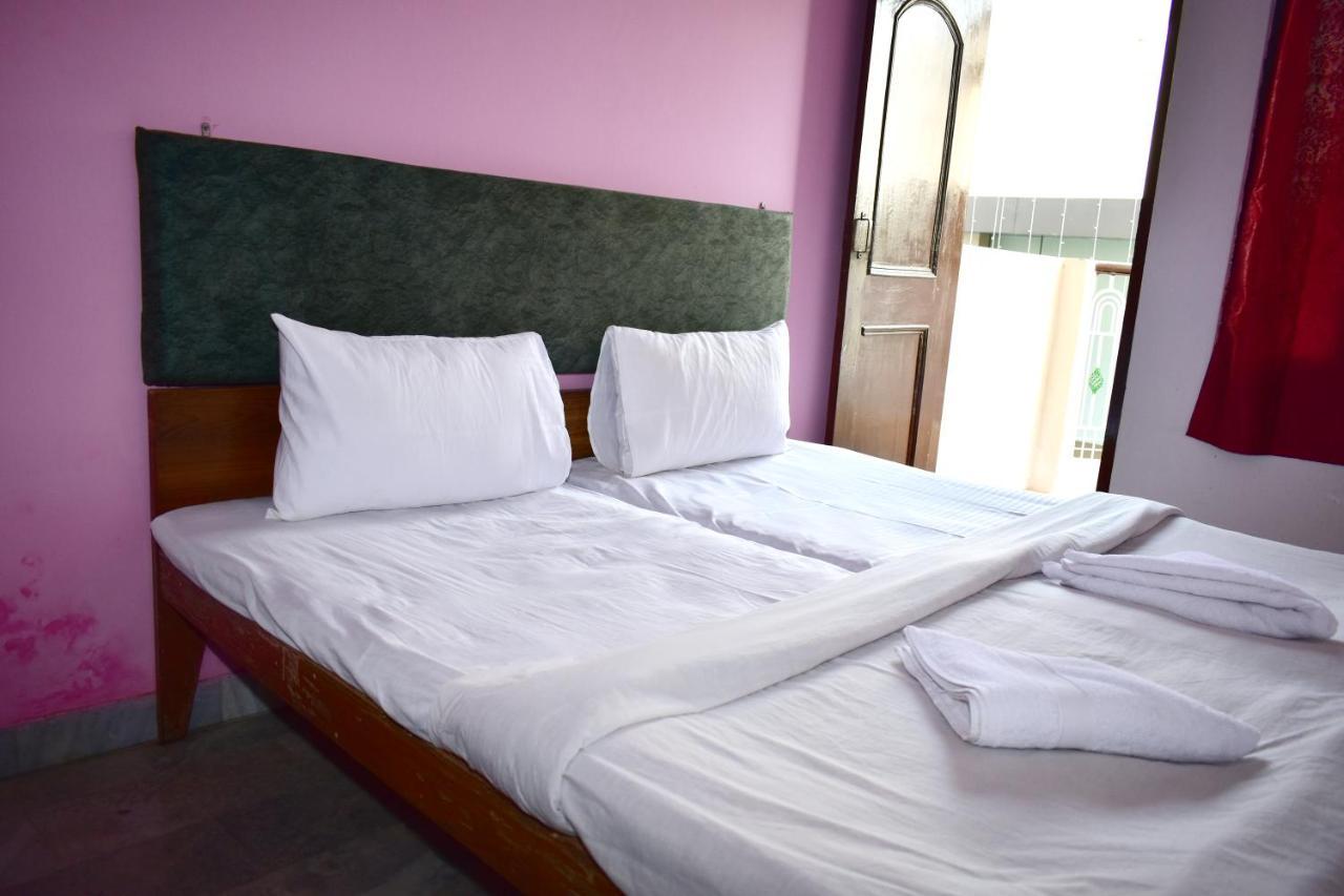 Sandhya Guest House Varanasi Near Ganga River 外观 照片